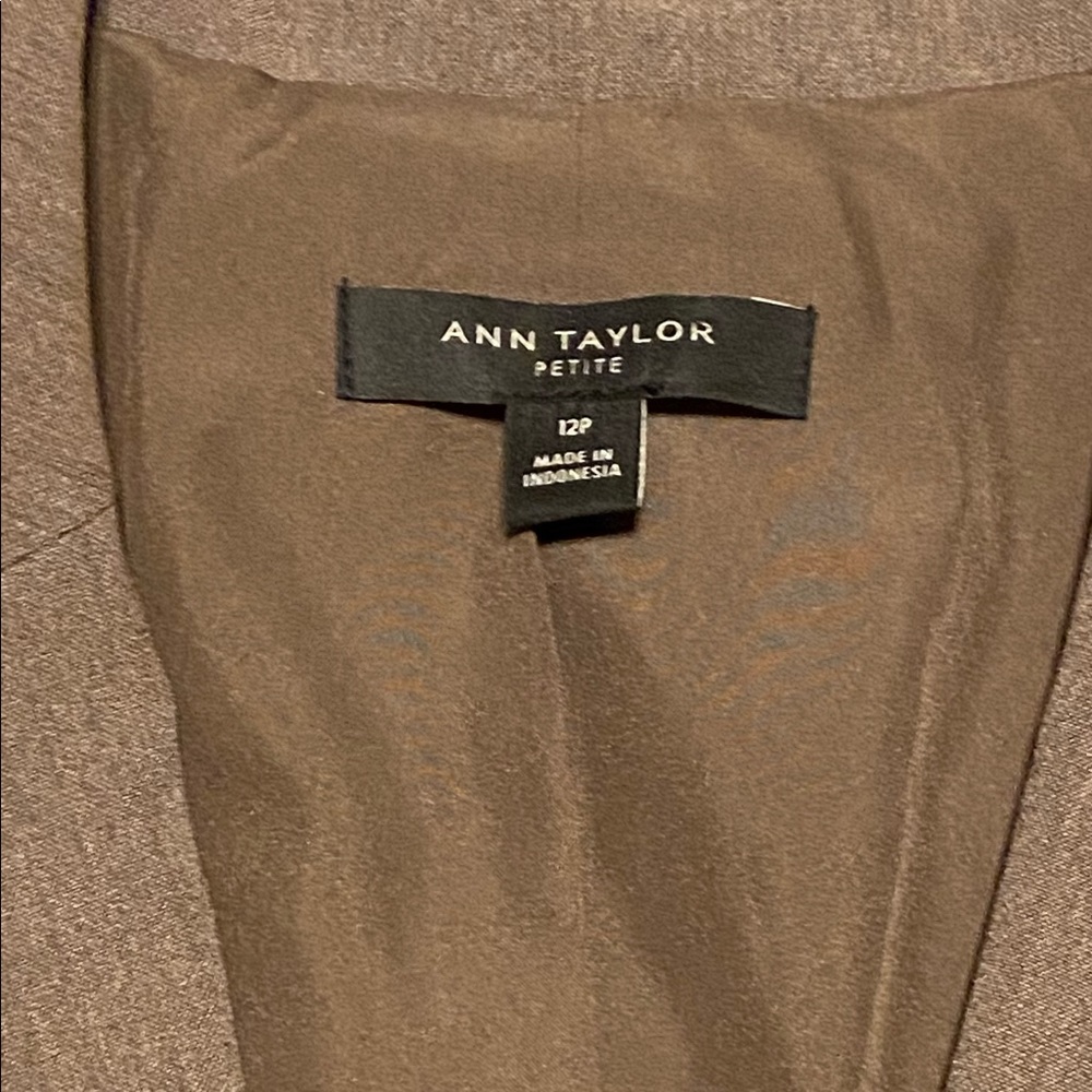 Ann Taylor Petite Blazer - Picture 5 of 7